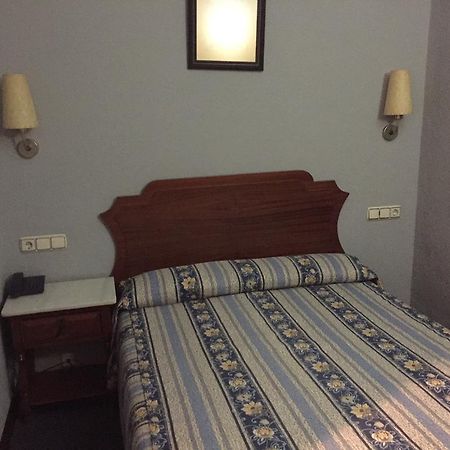 El Pilar Hotel La Carlota Kültér fotó