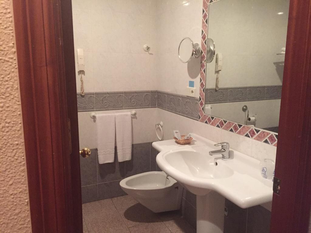 El Pilar Hotel La Carlota Szoba fotó