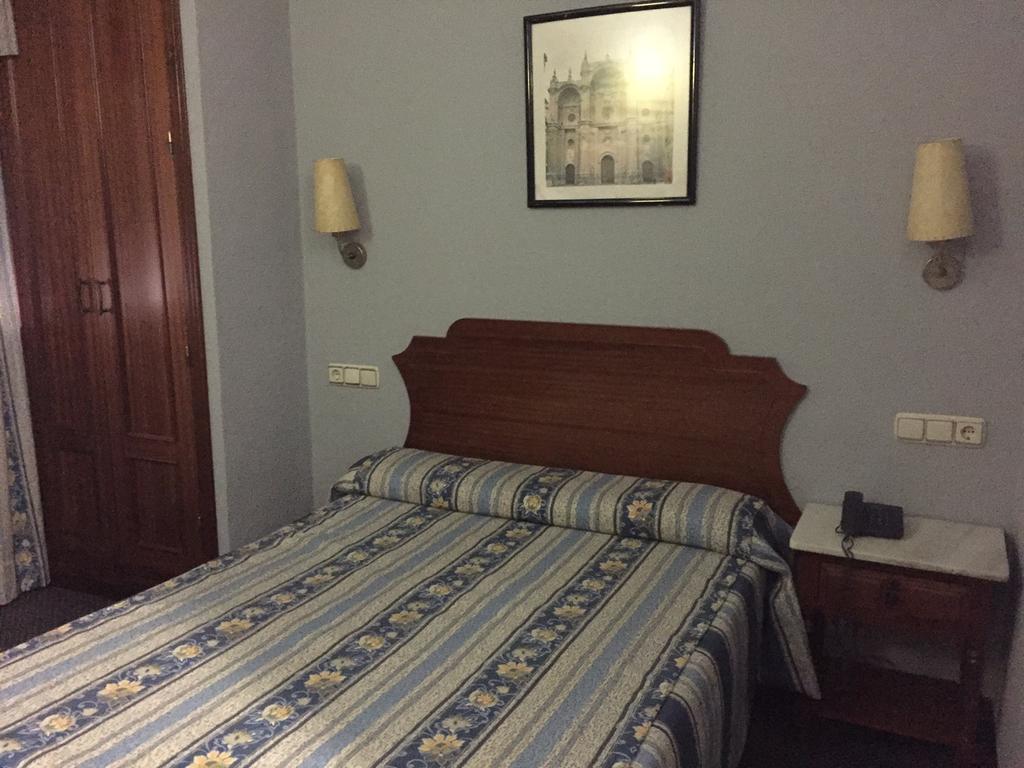 El Pilar Hotel La Carlota Szoba fotó