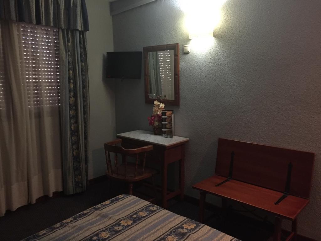 El Pilar Hotel La Carlota Kültér fotó